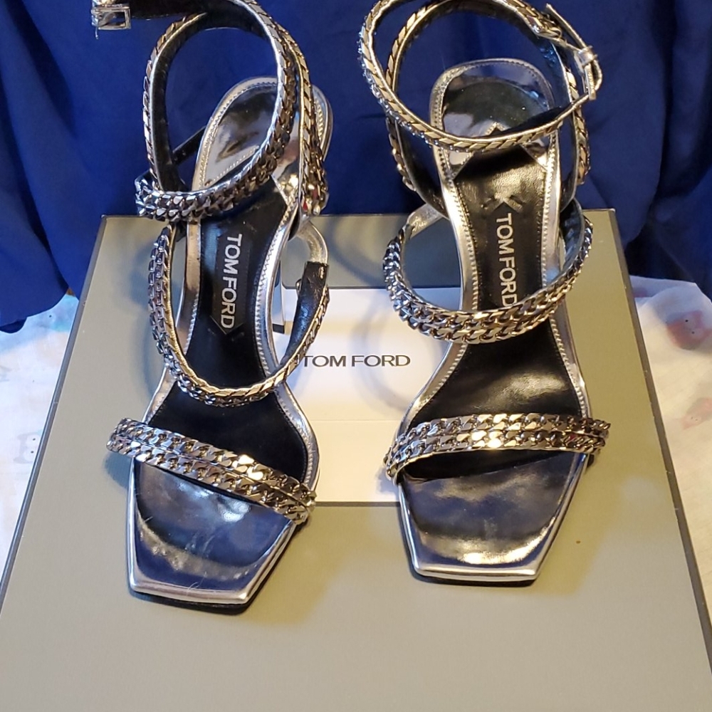 NWT Tom Ford Leather Chain Ankle Strap Open sandals